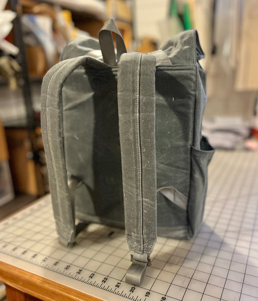 Petite Roulez w/ Disbelief Woven