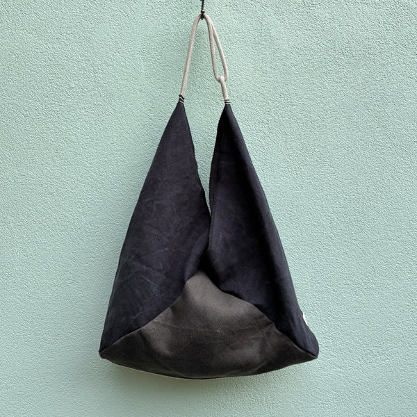 Linen Fling Tote - Navy w/ Graphite