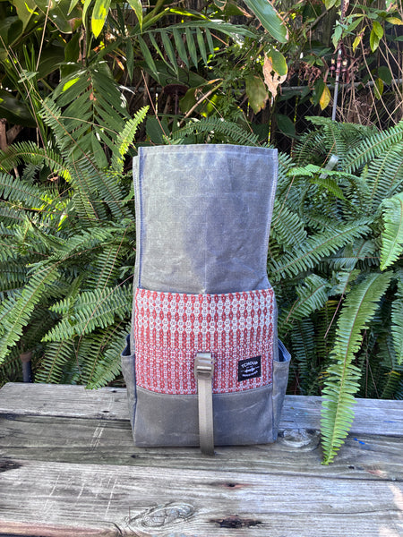 Petite Roulez w/ Ironwork Woven