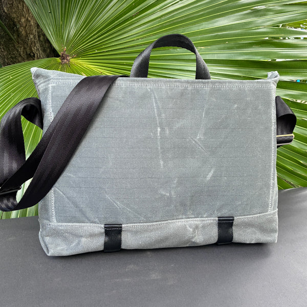 Flap Messenger Charcoal