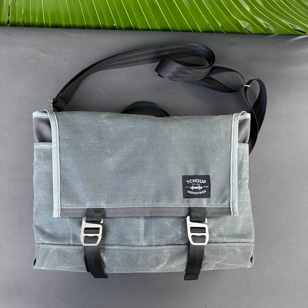 Flap Messenger Charcoal