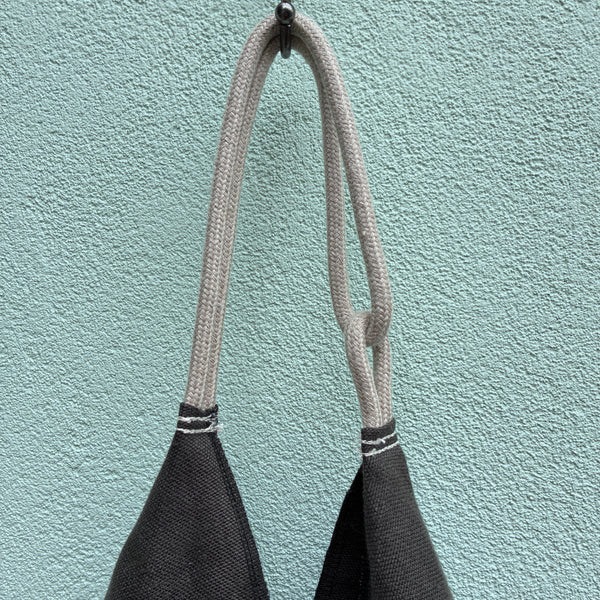 Linen Fling Tote - Graphite w/ Navy