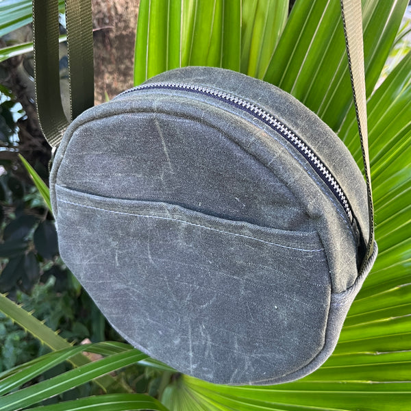 Le Tour Purse Olive w/ Rainbow Clay Woven