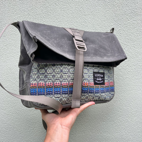 Roulez Satchel Charcoal w/ Sweet Mint Woven