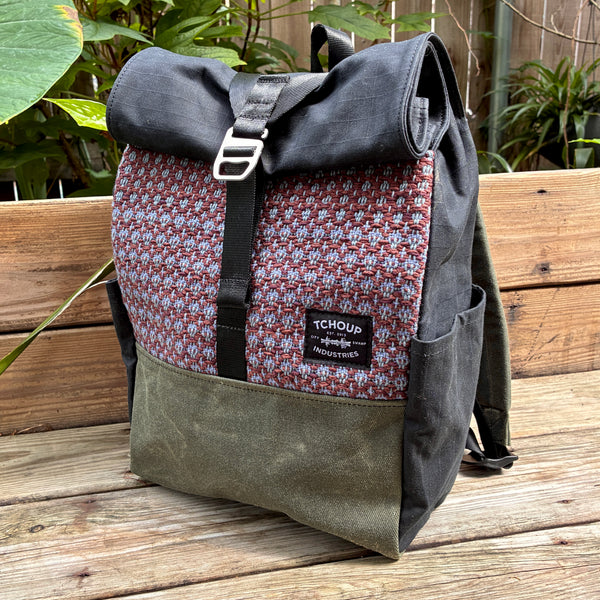 Petite Roulez w/ Perigundy Woven