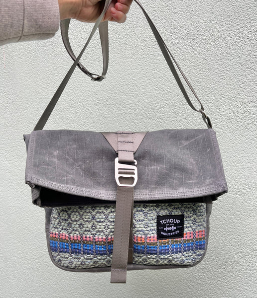 Roulez Satchel Charcoal w/ Sweet Mint Woven