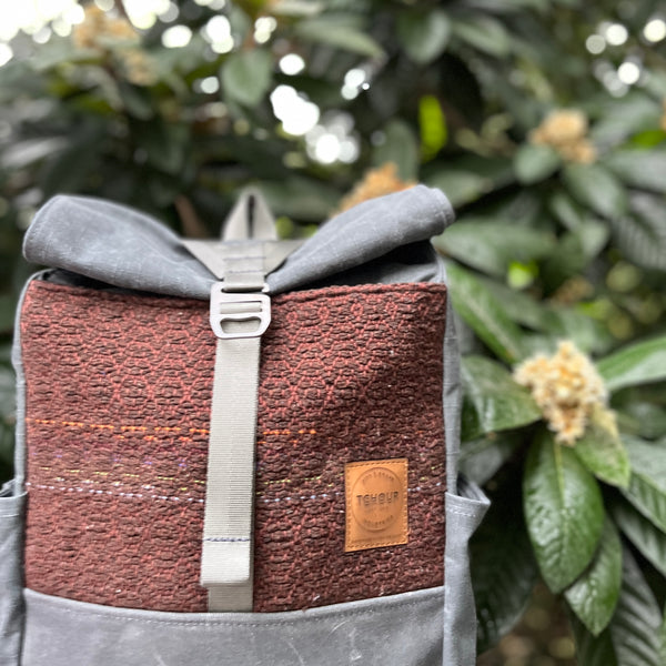 Petite Roulez w/ Disbelief Woven