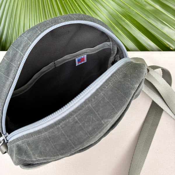 Le Tour Purse Charcoal w/ Raphael Woven
