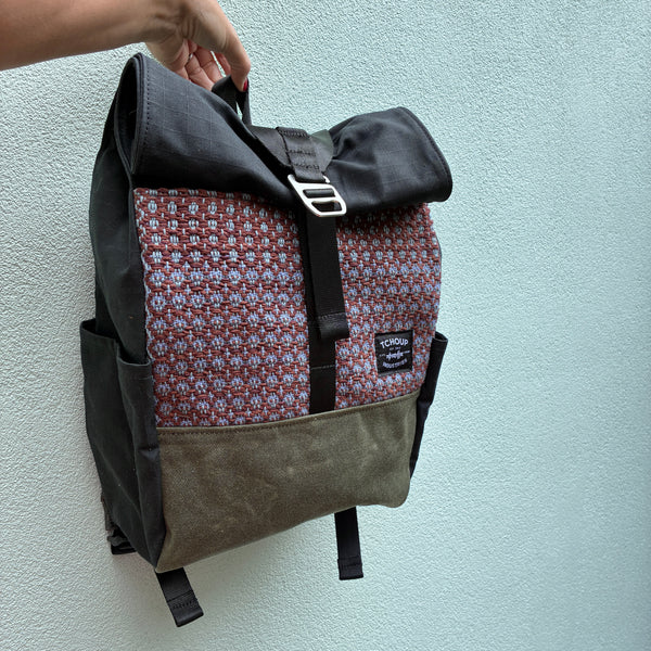 Petite Roulez w/ Perigundy Woven