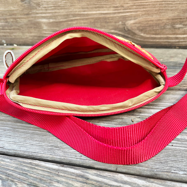 SAMPLE SALE Fanny Pack Slim w/ Lionfish