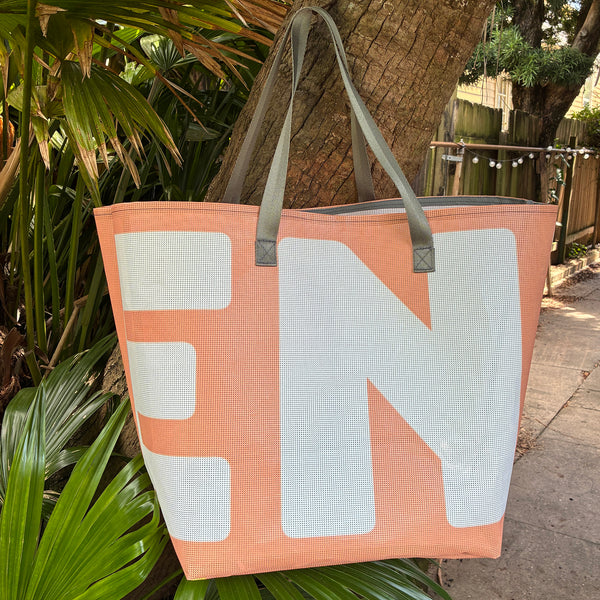 SAMPLE SALE Mesh Banner Tote PEACH 02