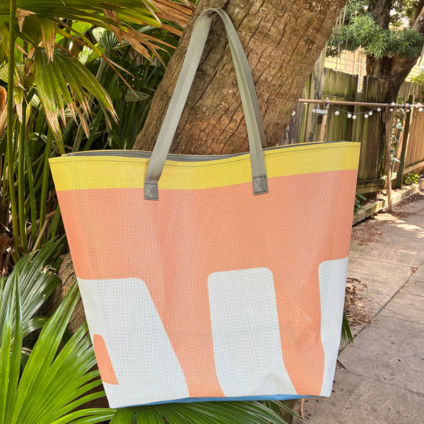 SAMPLE SALE Mesh Banner Tote PEACH 03