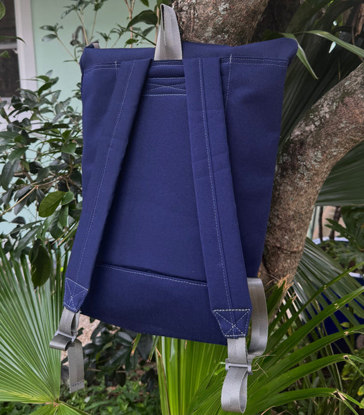 SAMPLE SALE Flap Pack Sunbrella