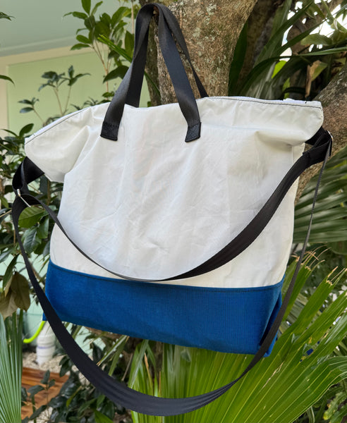 SAMPLE SALE Adventure Tote Sail + Sunbrella