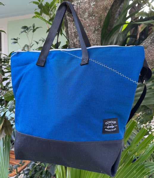 SAMPLE SALE Adventure Tote Sail + Sunbrella