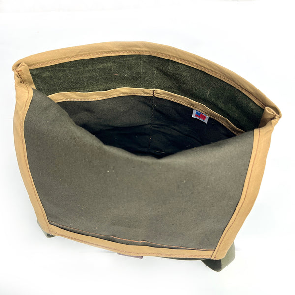 Convertible Mini MARDI GRAS LEAF