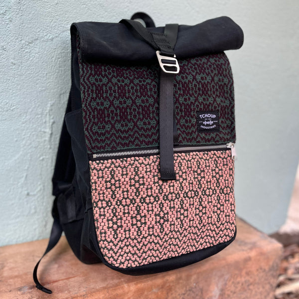 Roulez Pack Black w/ Pining Pink Woven