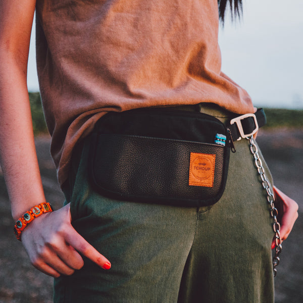 Fanny Pack Slim Black Leather